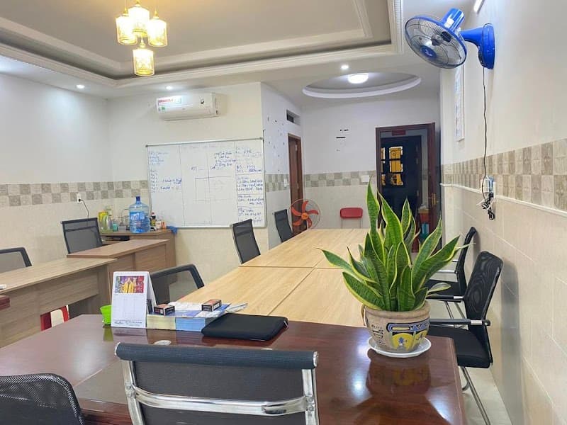 Le Hoai Cosmetic Surgery - City Land Go Vap Quận Gò Vấp photo