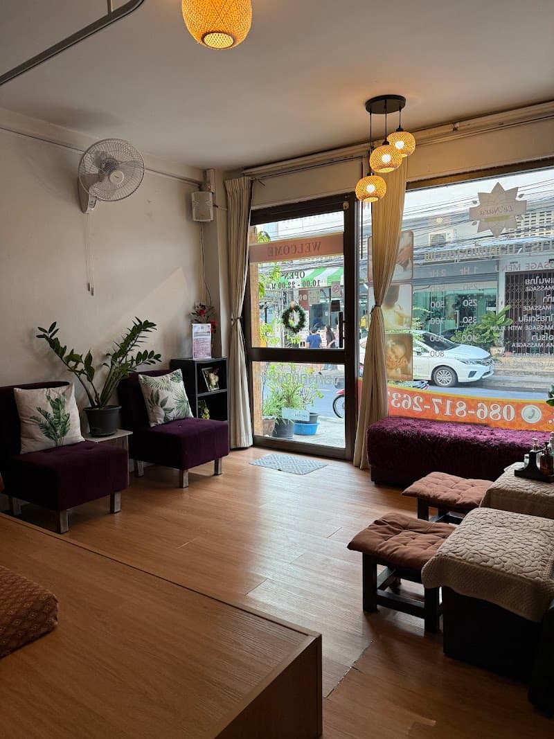 Le' Nara Thai Massage and Spa Bangkok photo