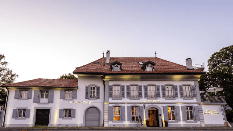 Le Petit Manoir Lausanne photo