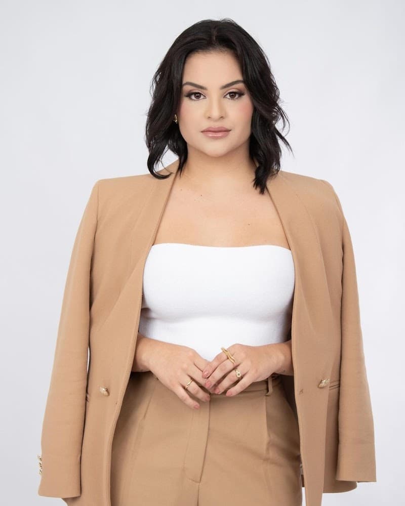 Léa Magalhães - Harmonia em Estética Natal photo