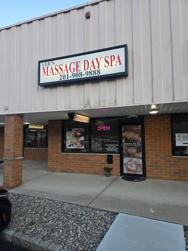 Lee's Massage Day Spa Warren photo