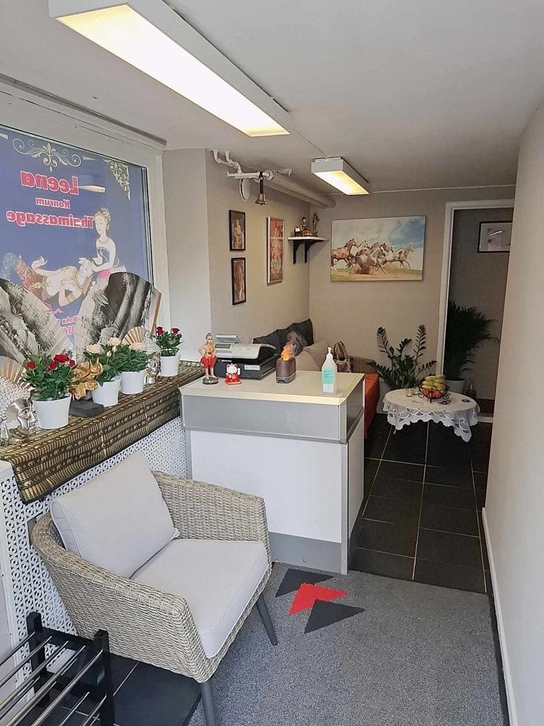 Leena Konrum Thaimassage Borås photo