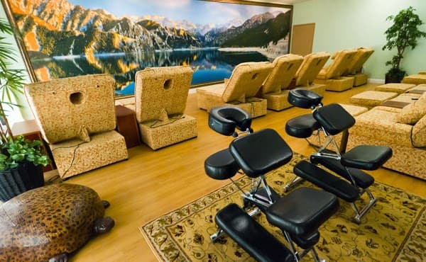 Left Right foot spa massage Los Angeles photo