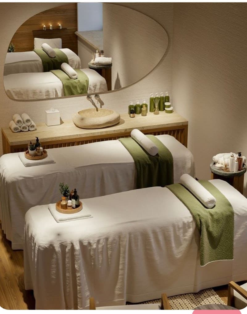 Leonard massages Cape Town photo