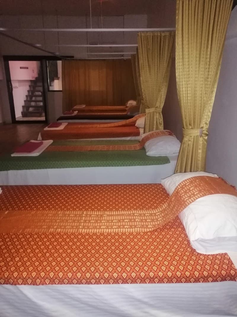Life House Health Massage Chonburi photo