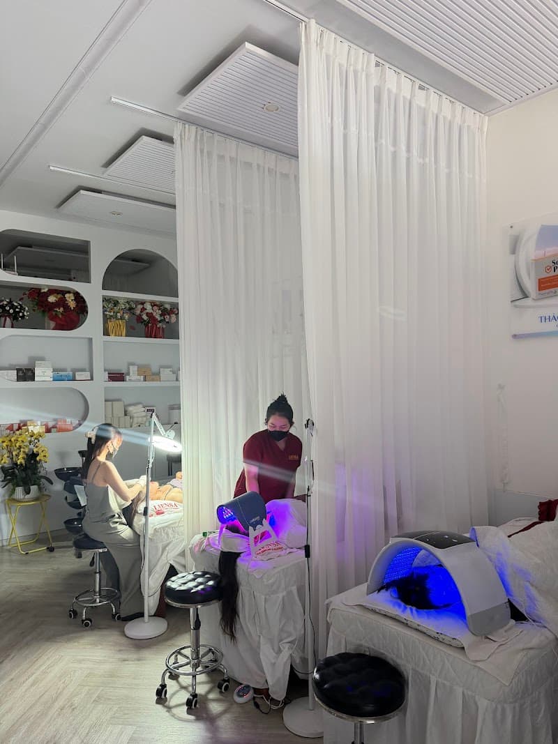 Liispa Gia Nghĩa photo