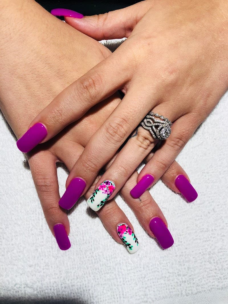 Lilly's Nails and Spa Albuquerque photo