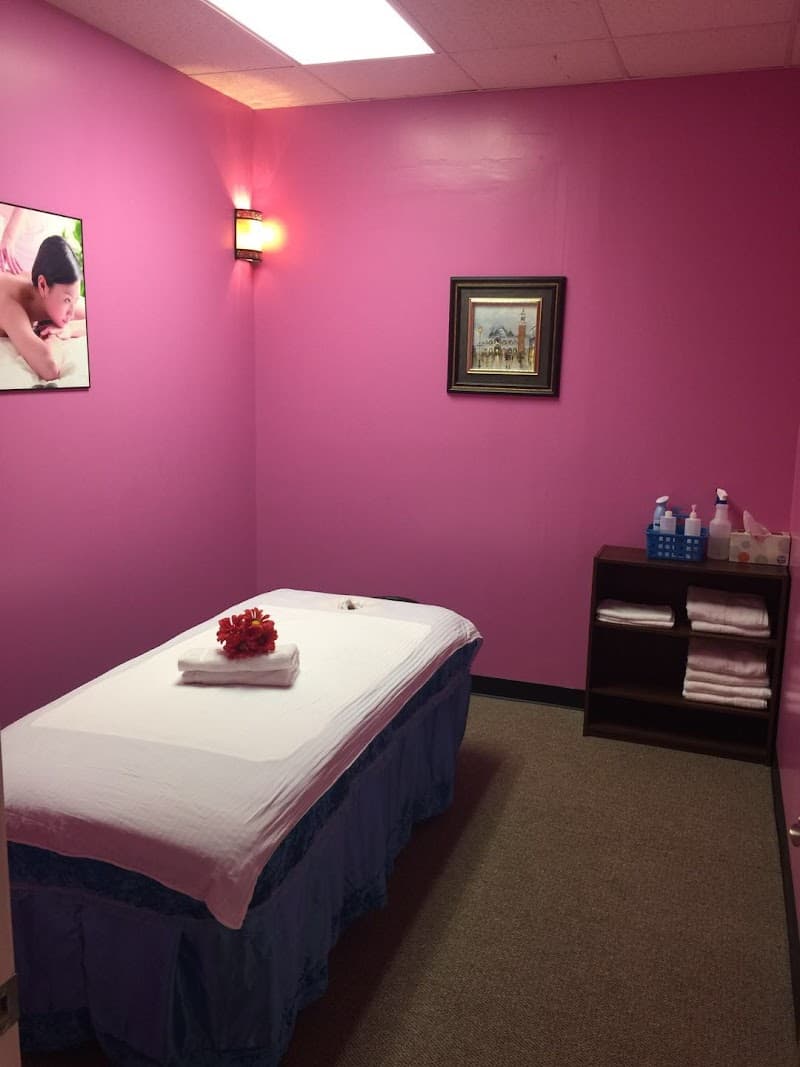 Gladstone lily massage photo