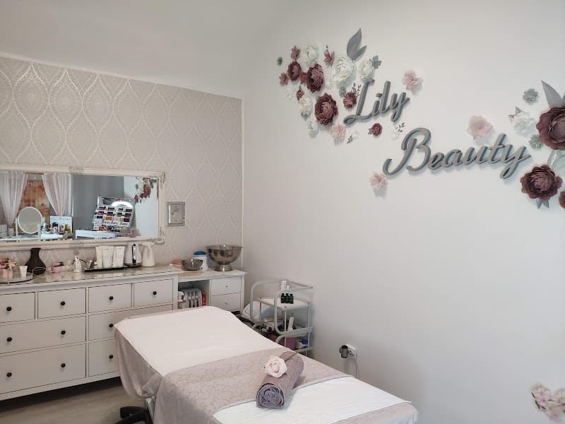 Lily masszàzs & Kinesio-tape ragasztàs Budapest photo