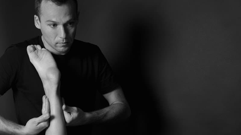 Linda Masaje Californiano, Deep tissue, terapias. Barcelona photo