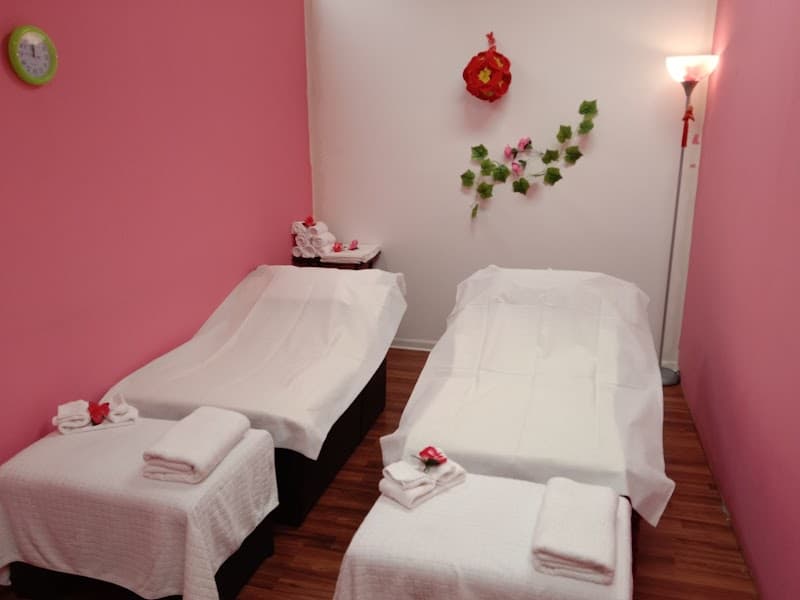 Lisa Feet Spa Chicago photo