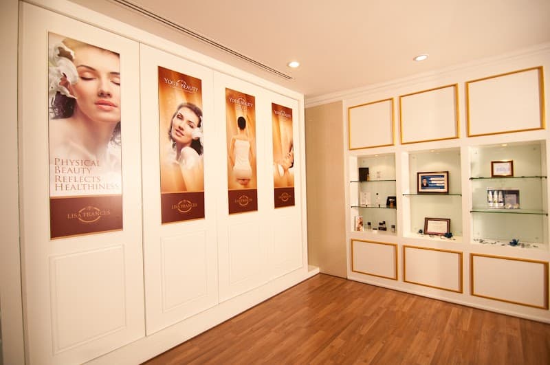 Lisa Frances Clinic Bangkok photo