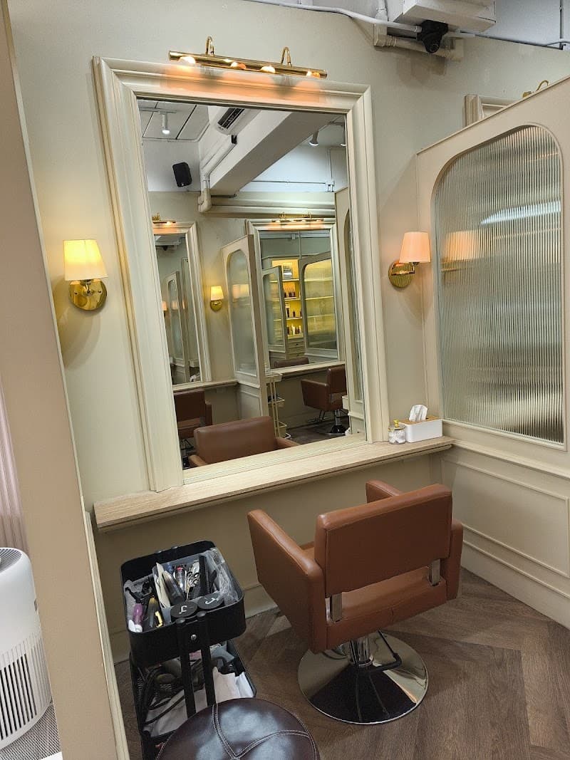 Lisa Swiatek, Hairstylist and Foot Care Specialist at One Mane Studio Hilton photo