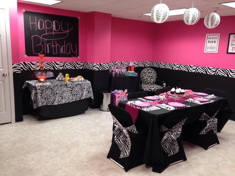 Little Divas Day Spa Haymarket photo