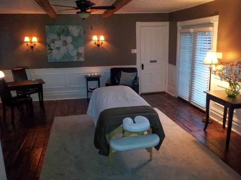 Live Better Massage Therapy Springdale photo