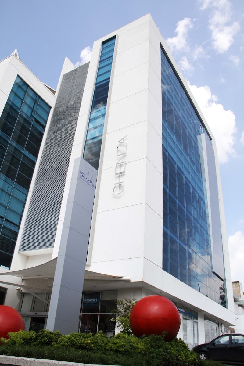 Livecells Dermocenter Guadalajara photo