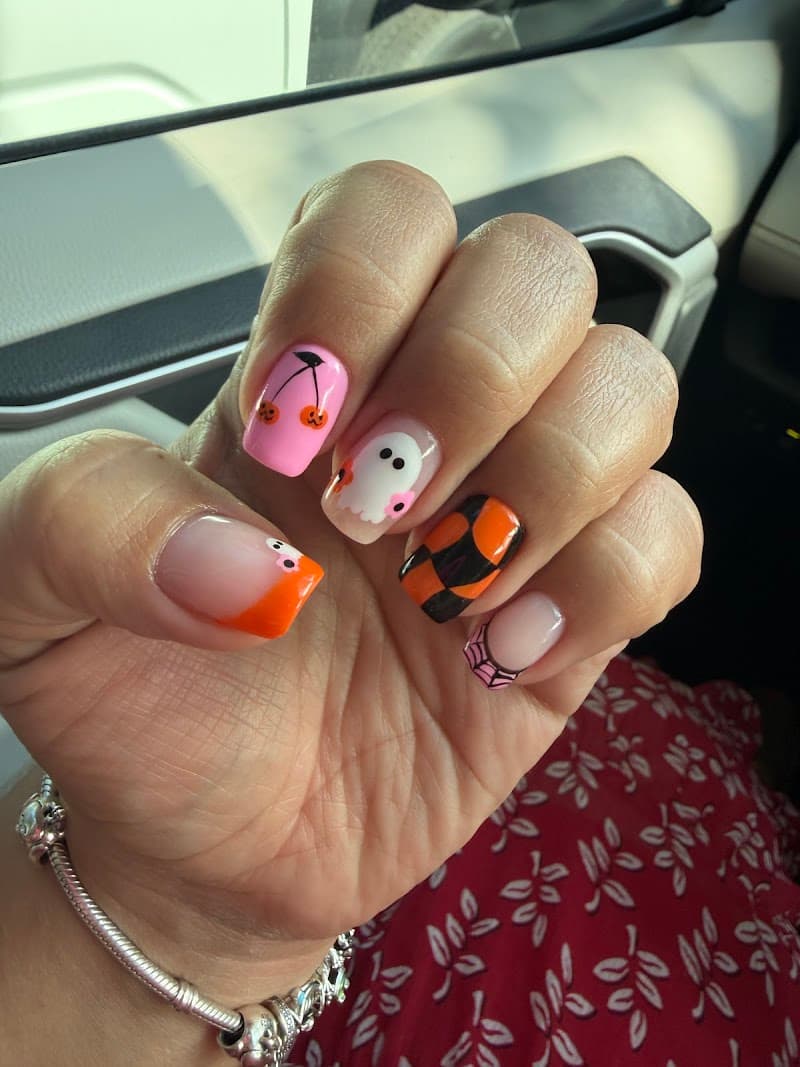 Living Well and Inspired Salon & Spa Cartersville photo