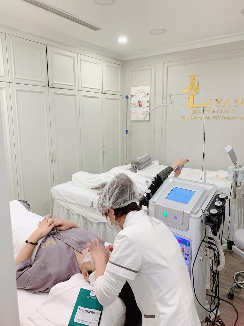 Liyan Beauty - Y Sỹ Thu Thuỷ Quận Hai Bà Trưng photo