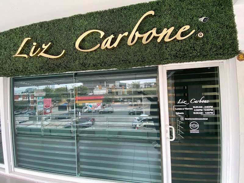 Liz Carbone derma care Monterrey photo
