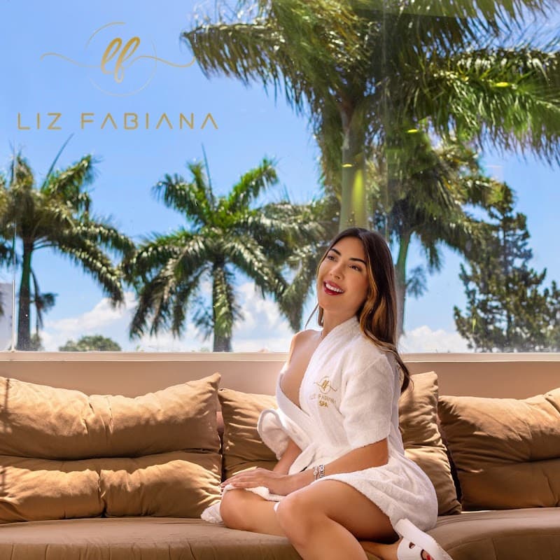 Liz Spa - Mauricio José Troche photo