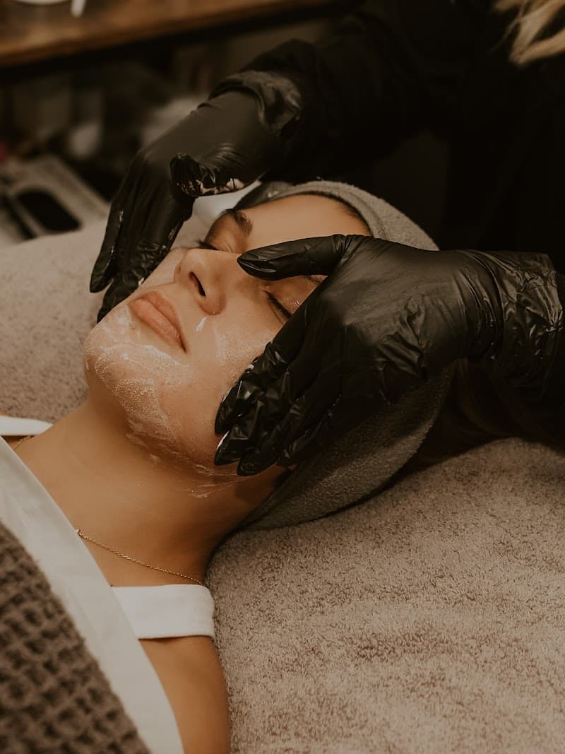 LMK Esthetics Skincare Spa Lake Ozark photo