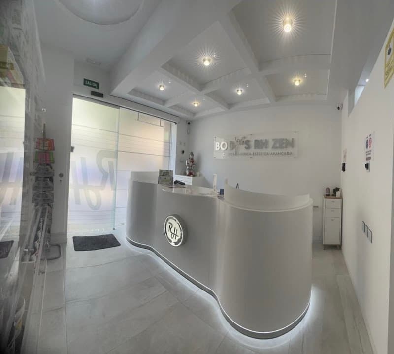 Lo+Natural Cornellá -antes EsteticBody Viladecans- photo