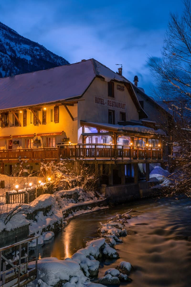 Logis Hôtel et Spa le Christiania Val d'Isère photo
