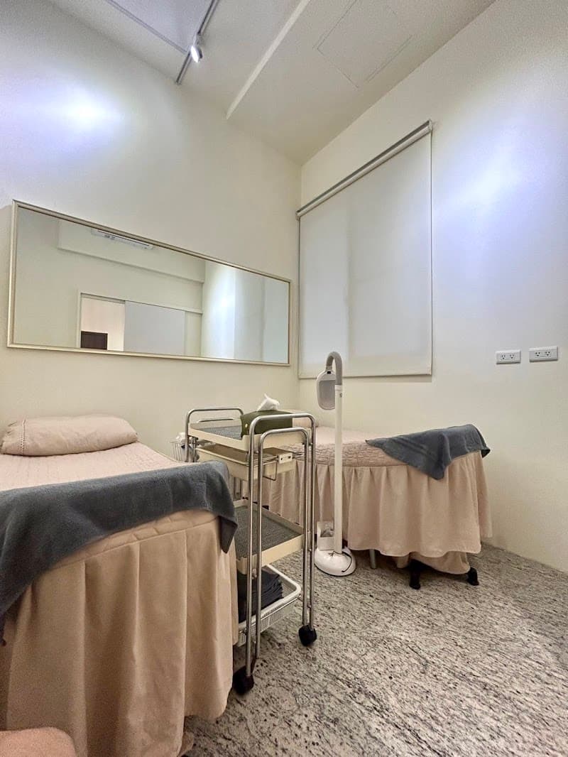 Lohas Foot and Body Wellness Center Zhubei City photo