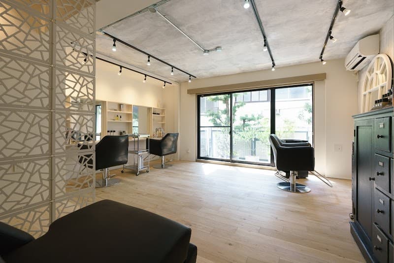 LOLO Total Beauty Salon Tokyo photo