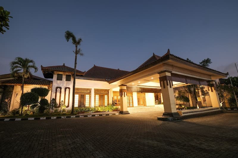 Loman Park Hotel Yogyakarta photo
