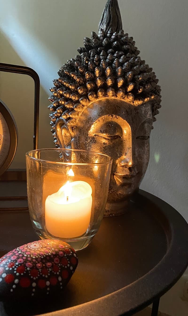 Lomi Lomi by Claudia Hohenstein photo