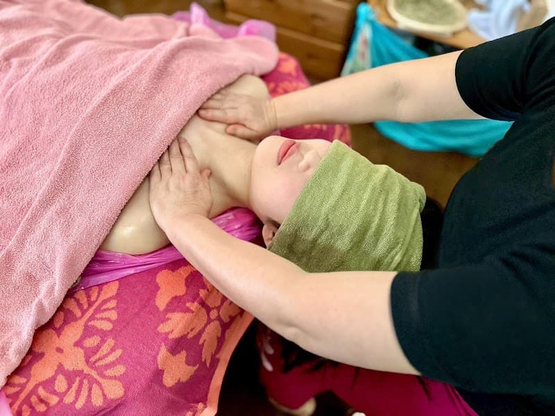 Lomi Lomi Salon Kayasa Anjo photo