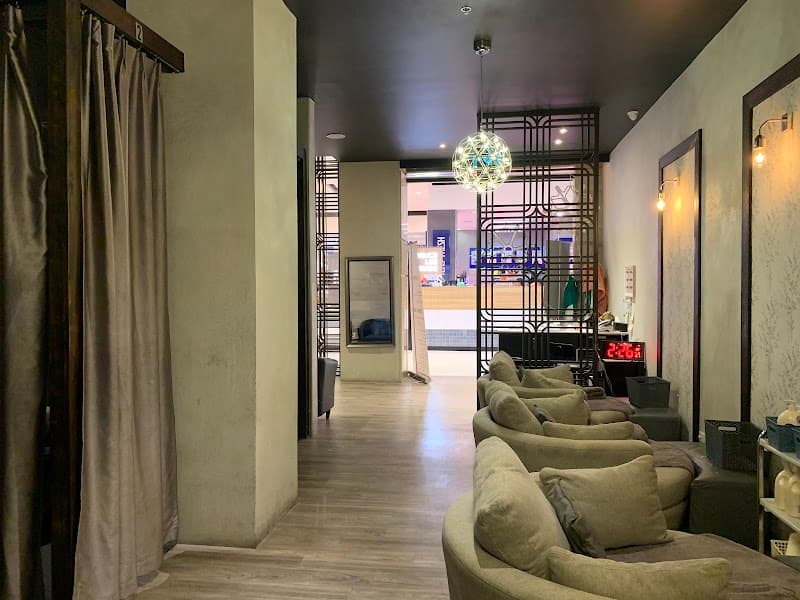 Longevity Massage Southland Melbourne photo