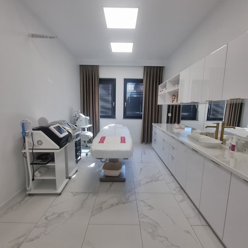 Looksus Day Spa Lubartów photo