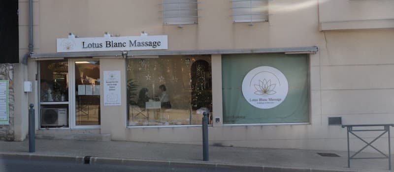 Lotus Blanc Massage Institute Roquefort-la-Bédoule photo