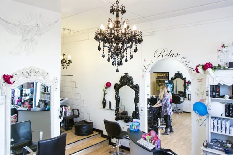Louise Gallagher Curly Hair Specialist Belfast photo