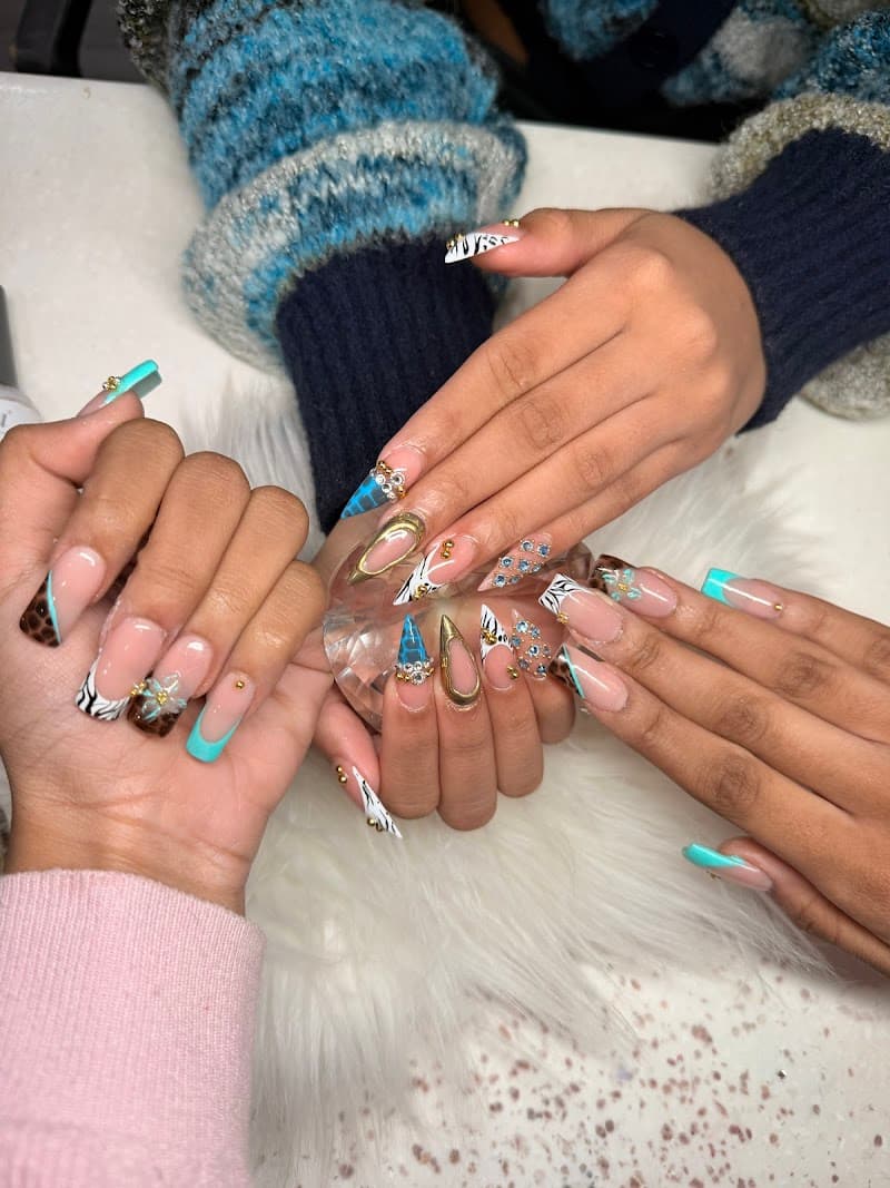 Lovely Nail Spa By Be Monroeville photo