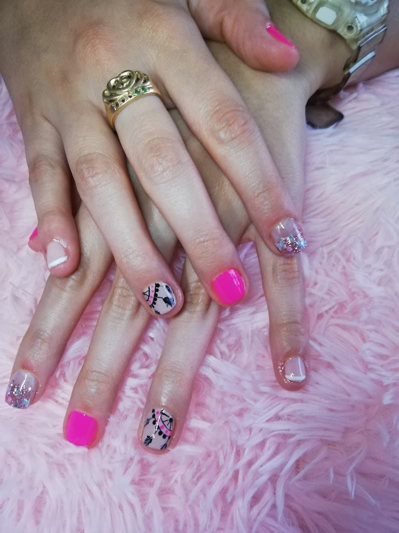 LR Laura Rodriguez Nails Spa Tauramena photo