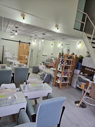 Lua Bai - Clínica Estética | Masajes | Manicure | Depilación | Podología San Pedro de La Paz photo