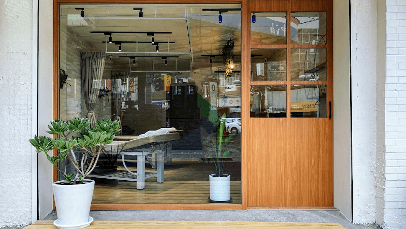 Lubaobao Ear Spa - Sanchong Ear Cleaning / Aromatherapy Ear Candling / Ear Health / Ear Acupoint Massage / Professional Ear Cleaning / Muscle Relaxation Eye Wash / Earwax Removal New Taipei City photo