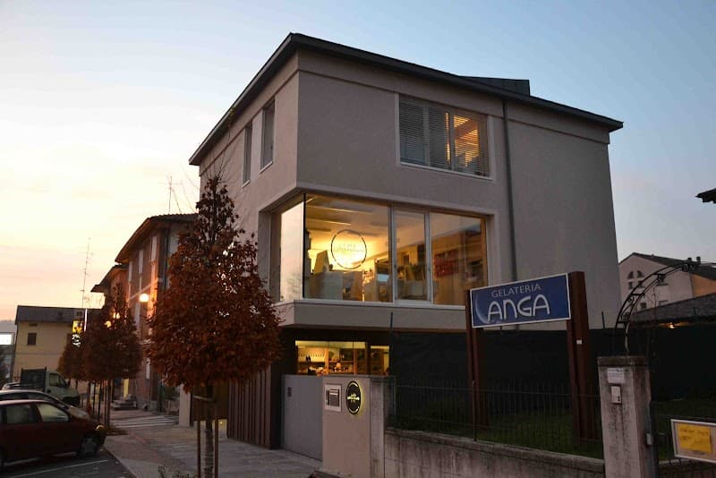 Luca Longagnani Spazio Quattro Castella photo