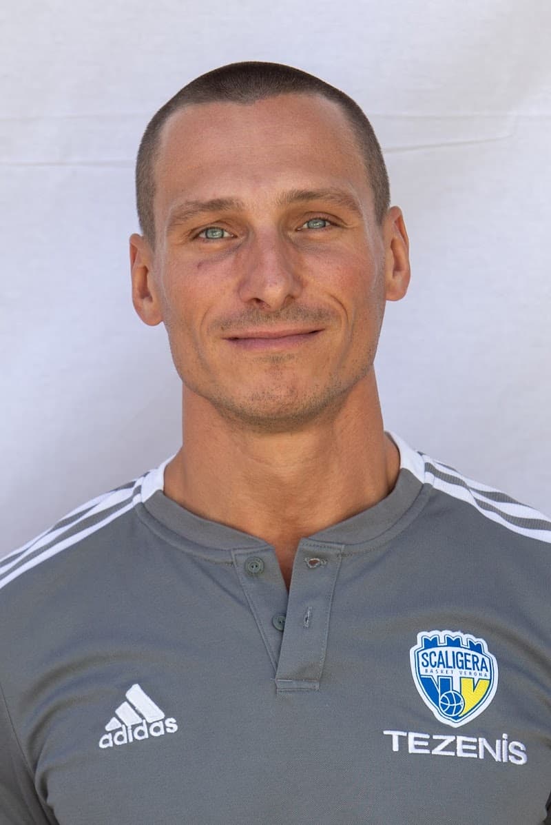 Luca Vallerio Massofisioterapista Peschiera del Garda photo