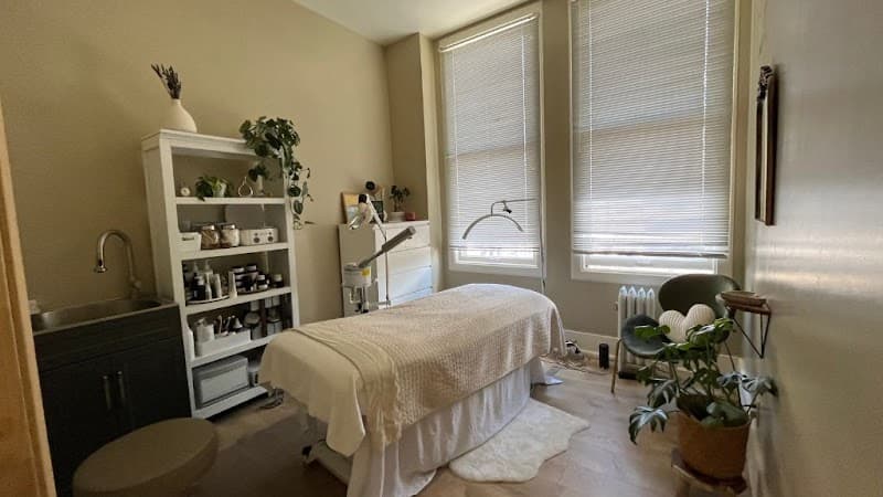Lucent Skincare San Francisco photo