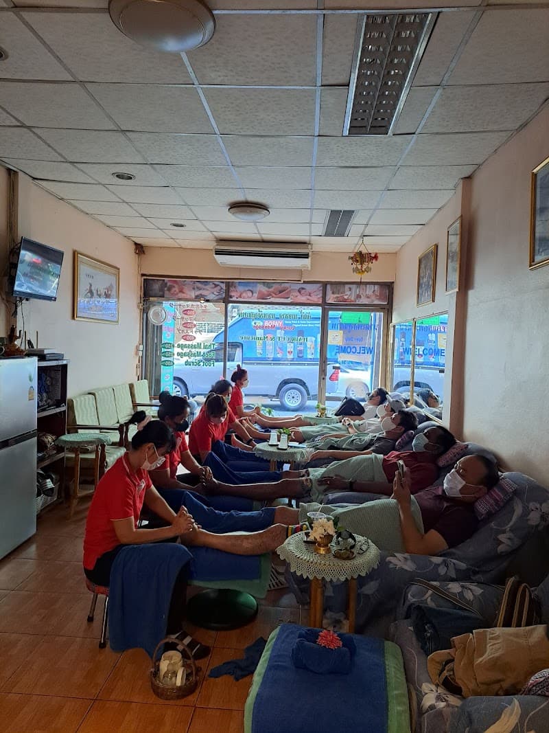 Lucky Massage Sukhumvit 66 Bangkok photo