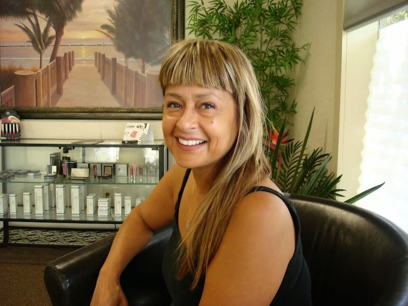 Lucy Howard-Me Time Massage Merced photo