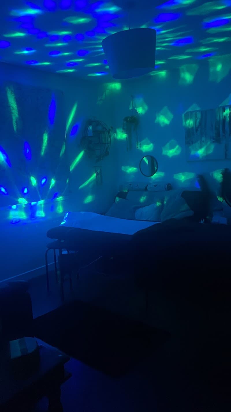 Lucy Santosha Therapies Perth photo