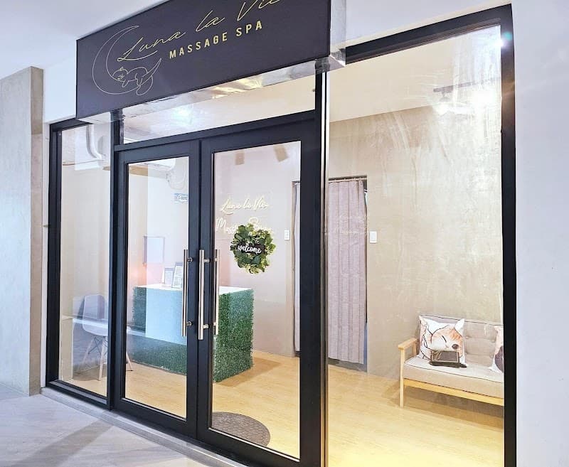 Luna La Vie Massage Spa Valenzuela photo