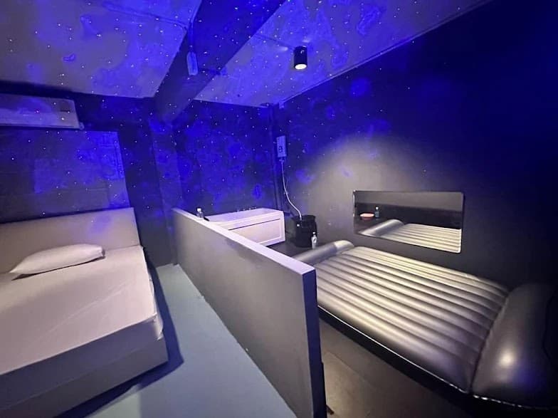 Luna Salon & Massage Bangkok photo