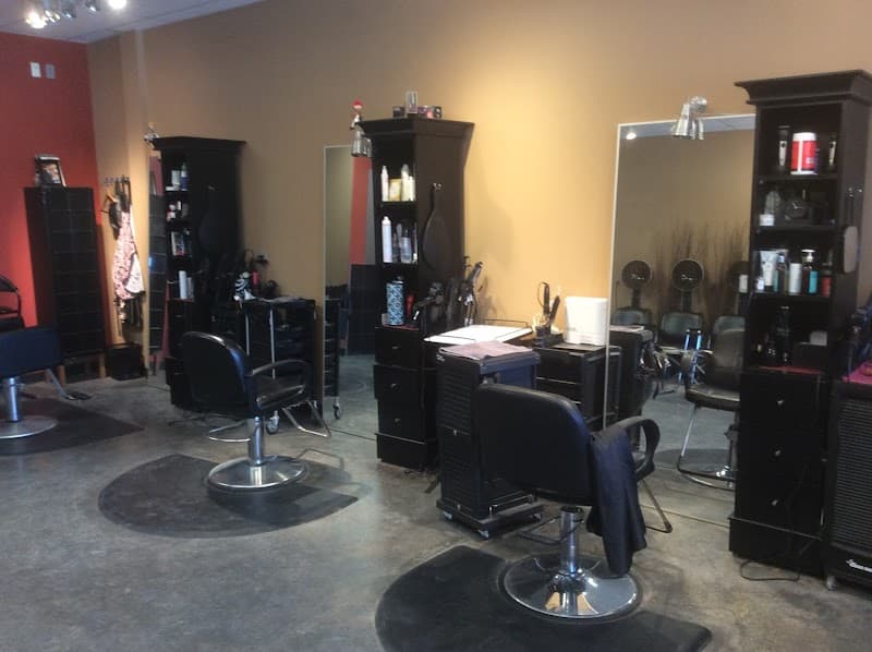 Luscious TBE Salon & Spa Edmonton photo