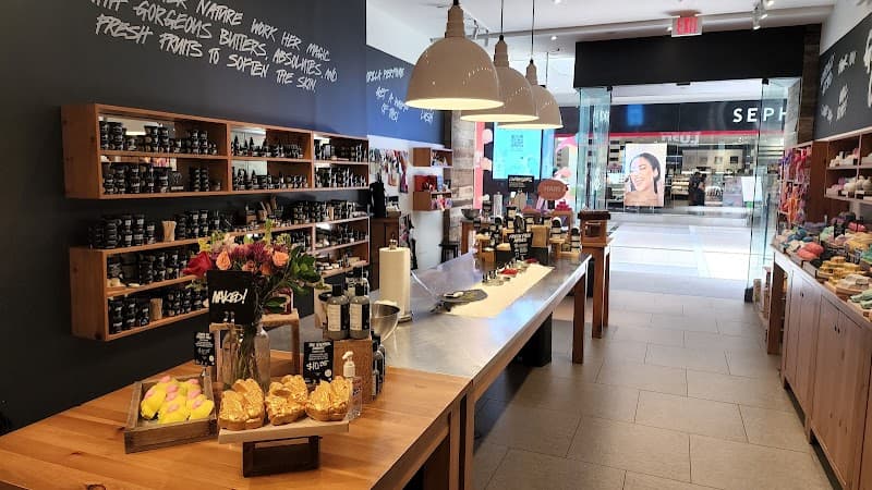 Lush Fresh Handmade Cosmetics Lawrenceville photo